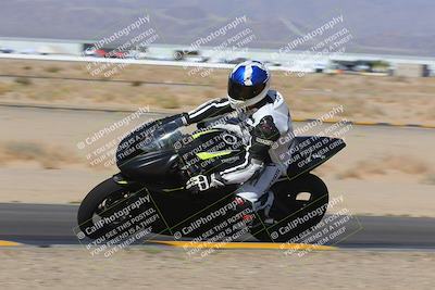 media/Oct-08-2022-SoCal Trackdays (Sat) [[1fc3beec89]]/Turn 9 Inside (10am)/